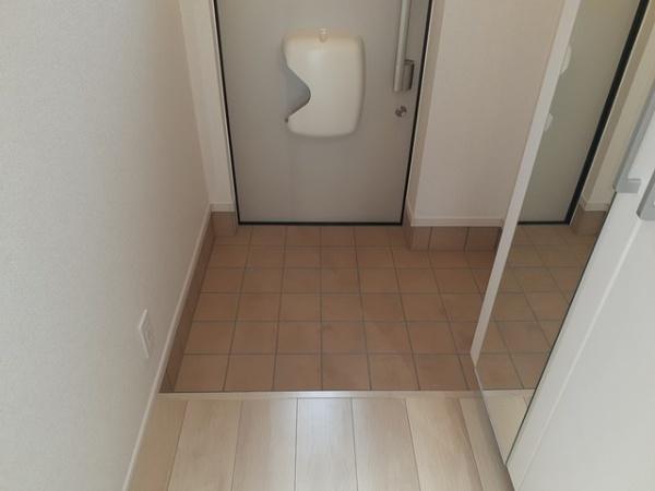 松原市三宅中４丁目のハイツ