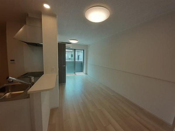 羽曳野市河原城のアパート