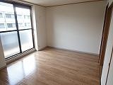 八尾市太田３丁目のハイツ