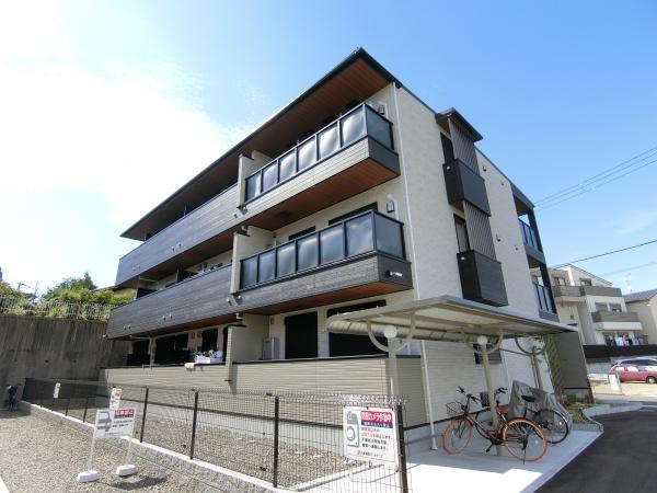羽曳野市古市２丁目のアパート