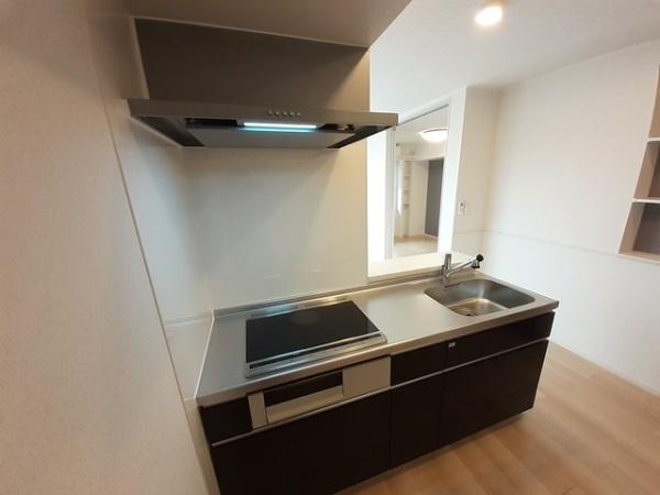 羽曳野市古市２丁目のアパート