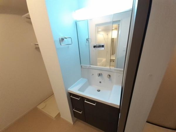 羽曳野市古市２丁目のアパート