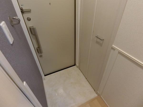 羽曳野市古市２丁目のアパート