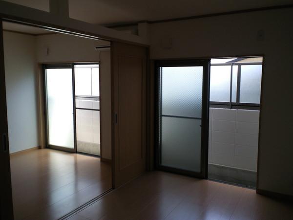 羽曳野市高鷲９丁目のハイツ