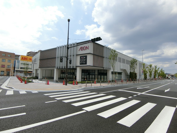 羽曳野市島泉９丁目のアパート(イオン藤井寺ショッピングセンター)