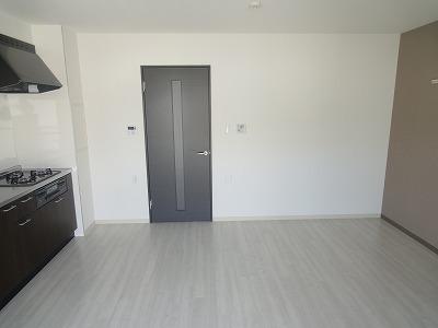 藤井寺市沢田１丁目のマンション