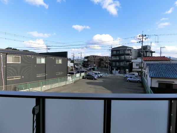 羽曳野市高鷲４丁目のマンション