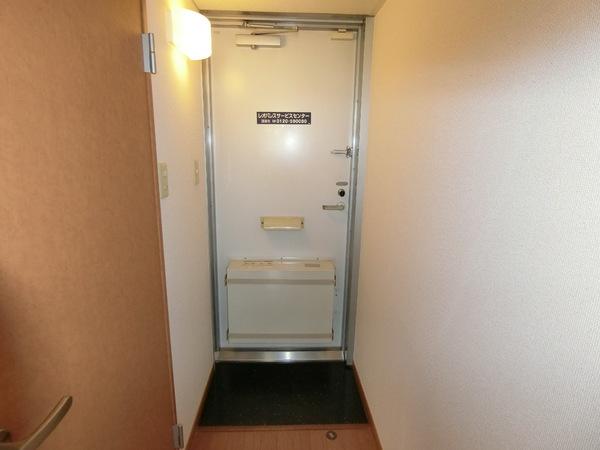 藤井寺市春日丘１丁目のハイツ