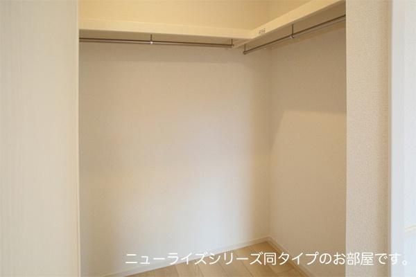 スペチアーレ　ドゥーエ