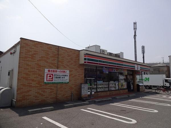 藤井寺市道明寺４丁目のハイツ(セブンイレブン藤井寺道明寺2丁目店)