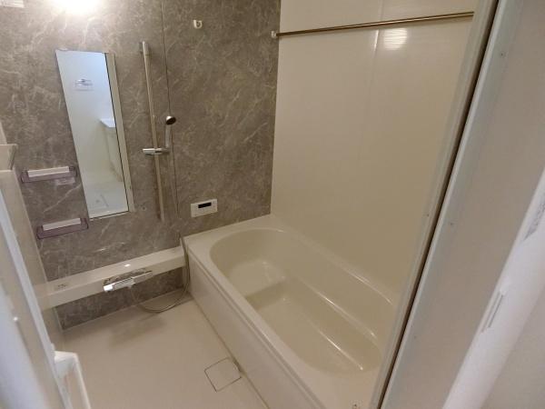 柏原市古町３丁目のアパート