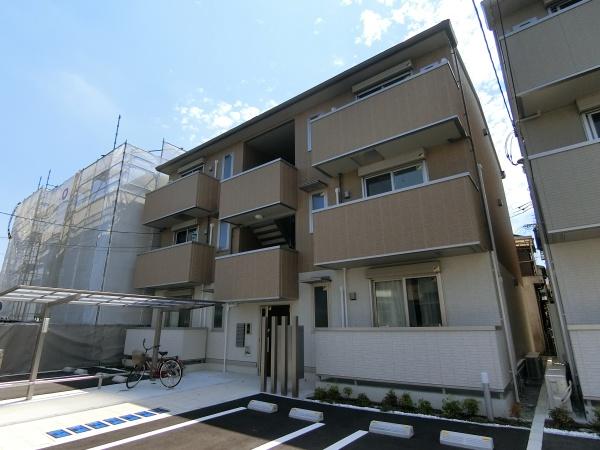 柏原市古町３丁目のアパート