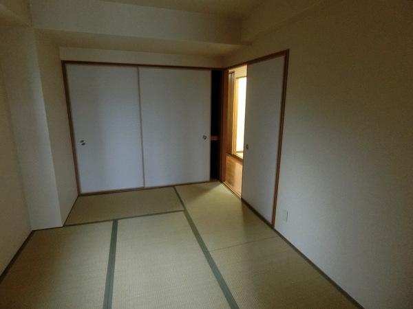 ソレーユ松村