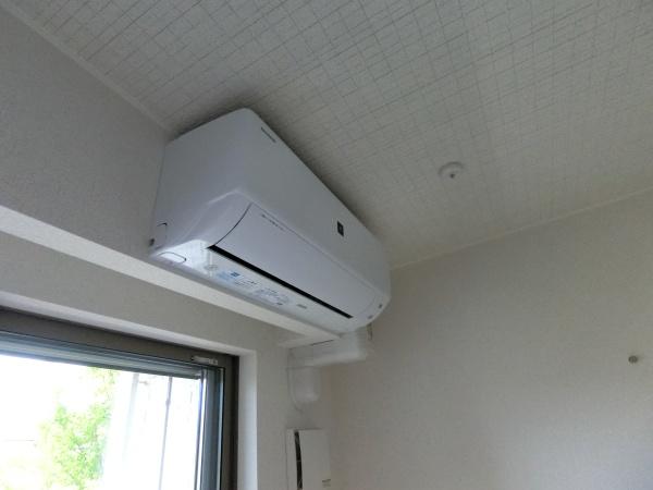 羽曳野市高鷲６丁目のアパート