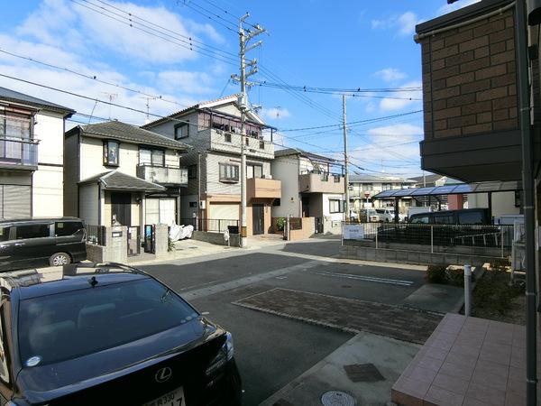 羽曳野市樫山のハイツ