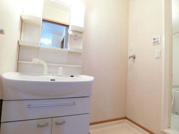 松原市一津屋４丁目のハイツ