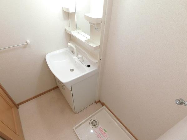 松原市一津屋４丁目のハイツ