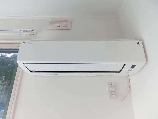 羽曳野市西浦６丁目のアパート