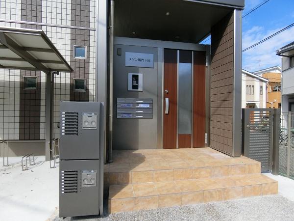 羽曳野市西浦６丁目のアパート