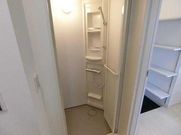 羽曳野市南恵我之荘７丁目のアパート