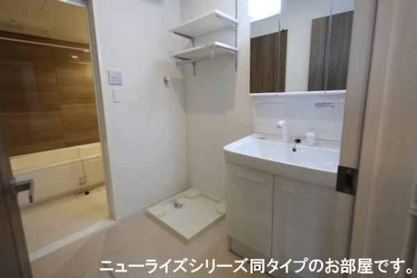 羽曳野市南恵我之荘５丁目のアパート