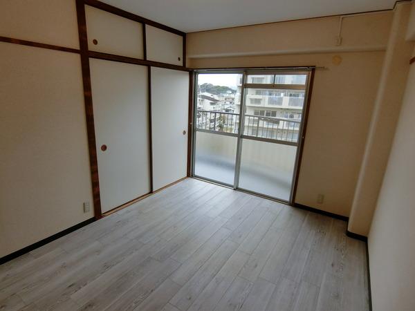 高鷲マンション巽