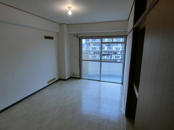 高鷲マンション巽