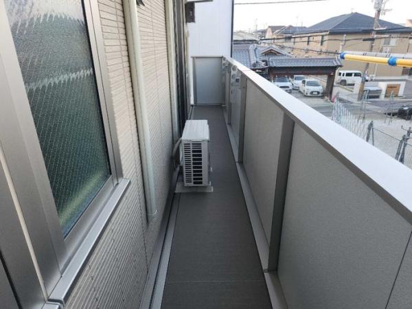 松原市岡４丁目のアパート