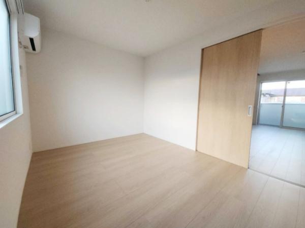 松原市岡４丁目のアパート
