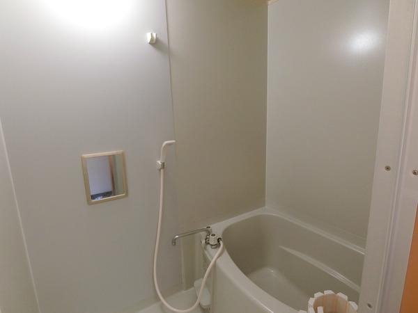 羽曳野市南恵我之荘４丁目のハイツ