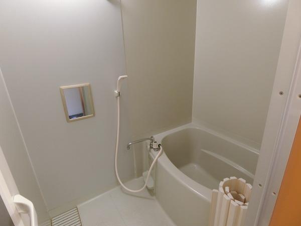 羽曳野市南恵我之荘４丁目のハイツ