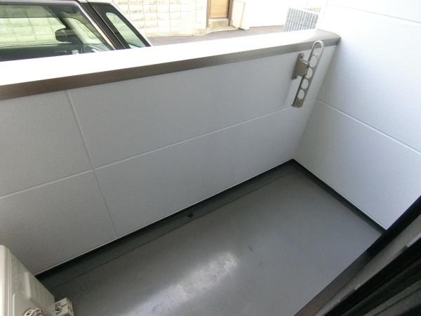 羽曳野市南恵我之荘８丁目のアパート
