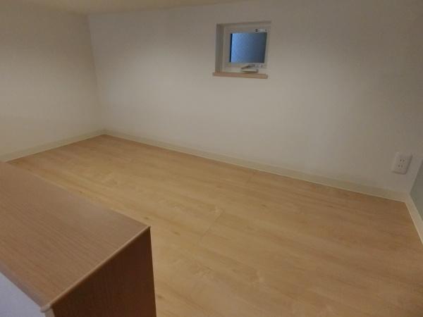 松原市一津屋５丁目のアパート
