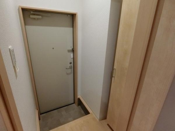 松原市一津屋５丁目のアパート