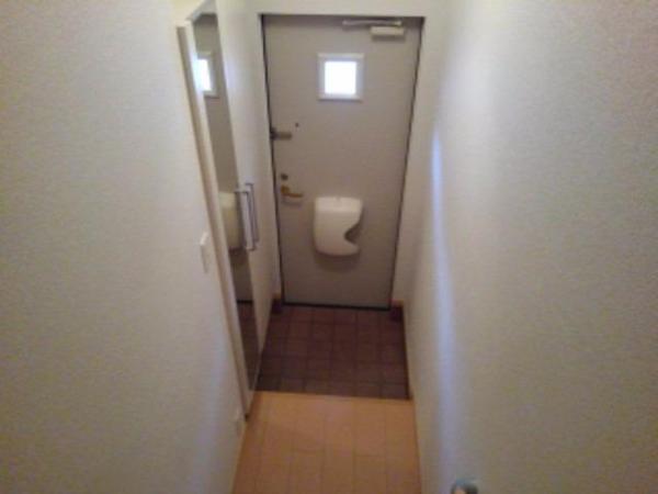 羽曳野市伊賀２丁目のハイツ