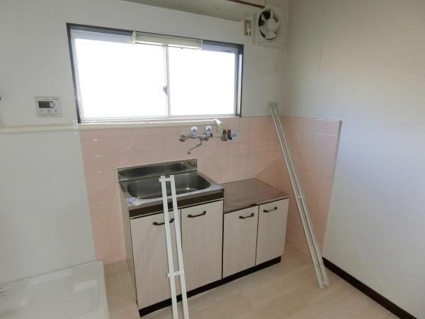 羽曳野市南恵我之荘１丁目のハイツ