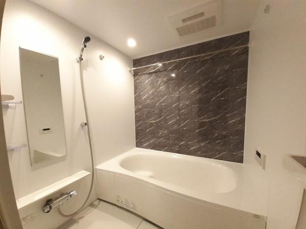 松原市小川５丁目のアパート