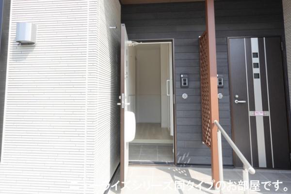 羽曳野市河原城のアパート