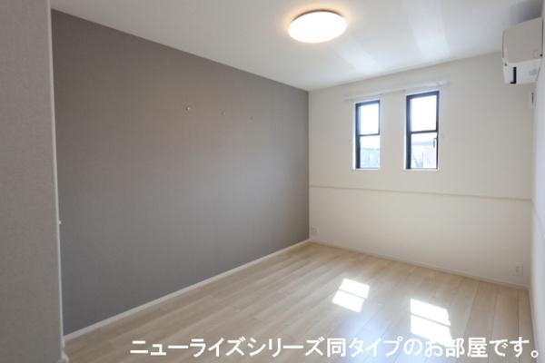 羽曳野市河原城のアパート