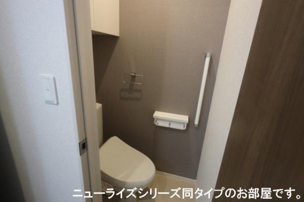 羽曳野市河原城のアパート