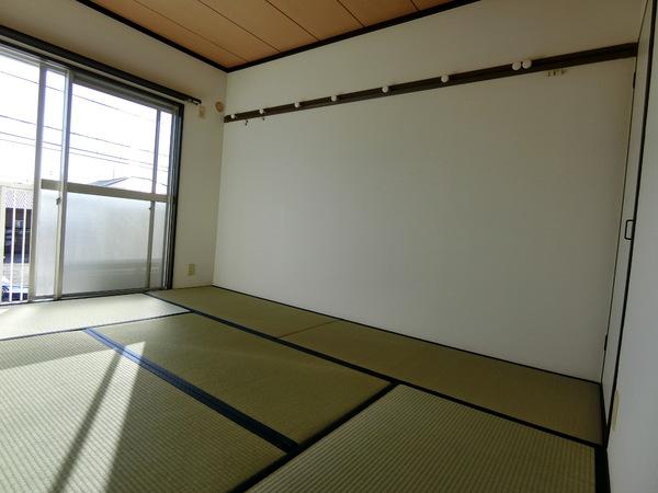 トモバヤシハイタウンA棟
