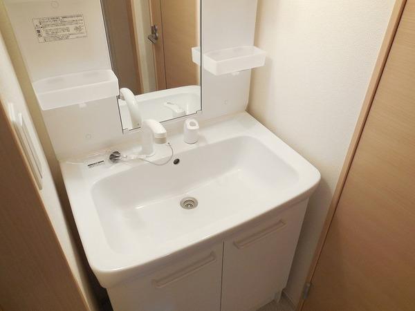 羽曳野市広瀬のハイツ