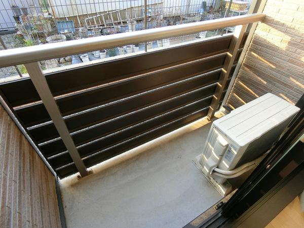 羽曳野市東阪田のハイツ