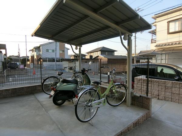 羽曳野市東阪田のハイツ