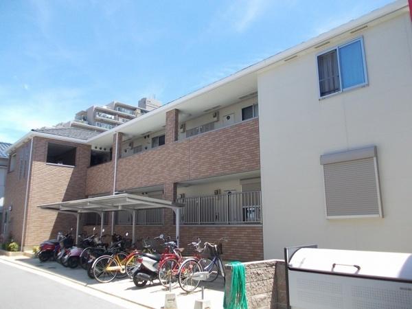 松原市東新町３丁目のハイツ