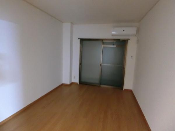 藤井寺市津堂１丁目のアパート