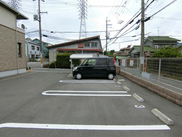 柏原市円明町のハイツ