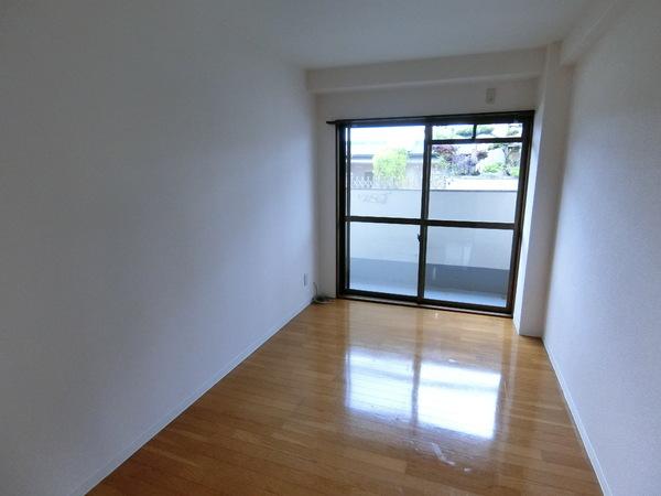 羽曳野市南恵我之荘４丁目のマンション