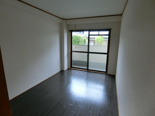 羽曳野市南恵我之荘４丁目のマンション