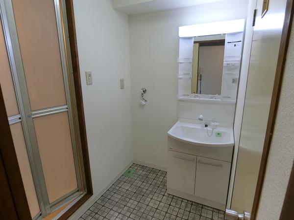 羽曳野市南恵我之荘４丁目のマンション